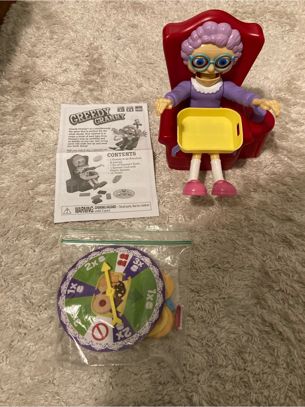 KIDS GAME GREEDY GRANNY LIKE NEW